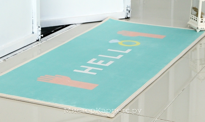 Цветной коврик с рисунком Hello