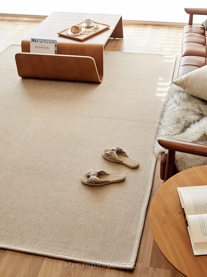 Песочно-бежевый ковер без ворса с имитацией сизаля Urbanist