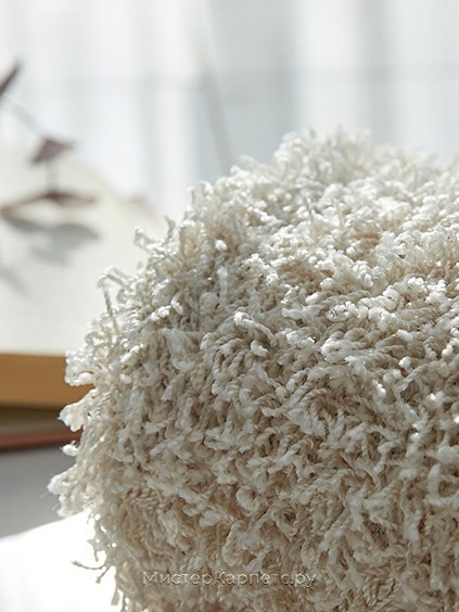 Светло-бежевый круглый ковер с коротким ворсом Silex