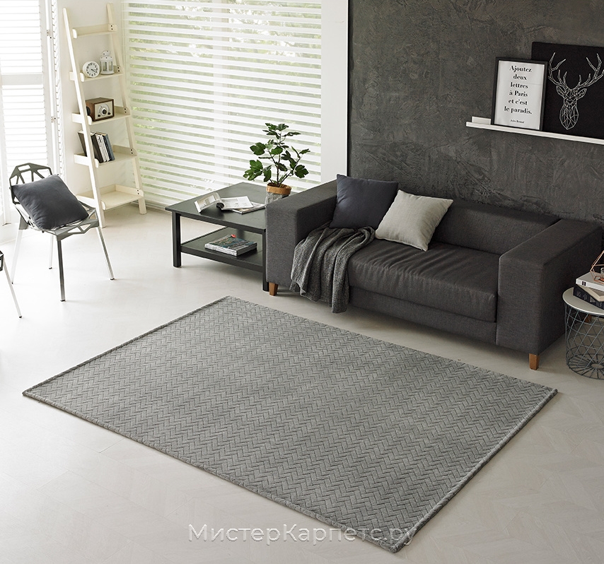 Серый рельефный ковер с коротким ворсом Breeze