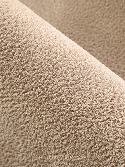 Коричневый коротковорсный ковер Safe