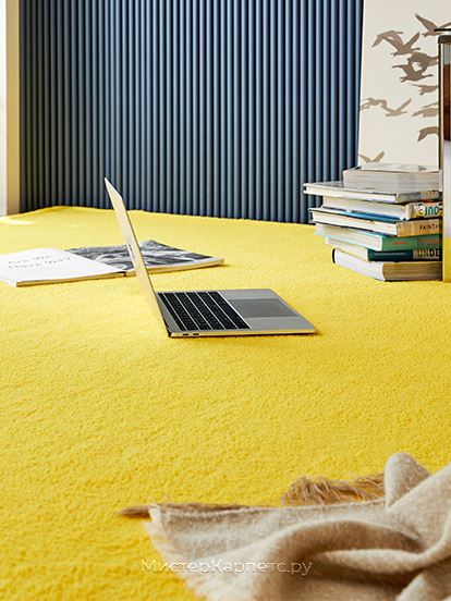 Желтый ковер с ворсом Century