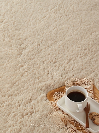 Бежевый одноцветный ковер с длинным ворсом Softy