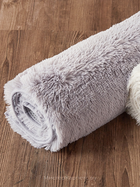 Серый однотонный ковер с длинным ворсом Softy