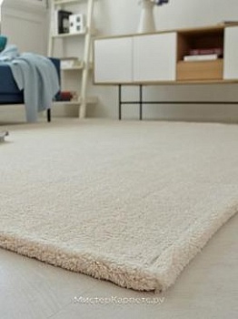 Бежевый ковер с коротким ворсом Snow