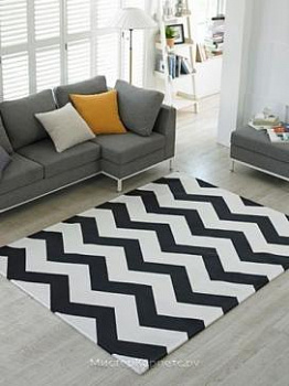 Черный ковер с рисунком зигзаг Mountain