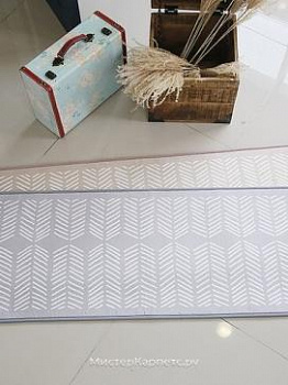 Коврик с коротким ворсом Feather