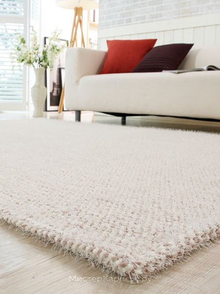 Кремовый ковер с длинным ворсом Alaska
