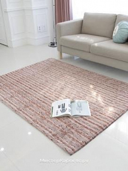 Коричневый ковер с рисунком чешуи Lacoste