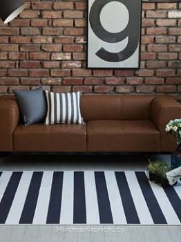 Черный ковер в полоску Adventure