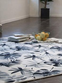 Черно-белый ковер Black Leaf