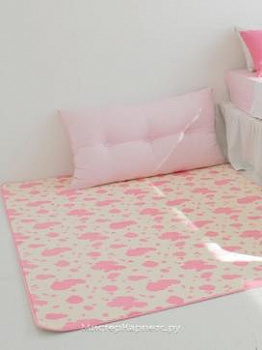 Розовый ковер с рисунком коровы Cows