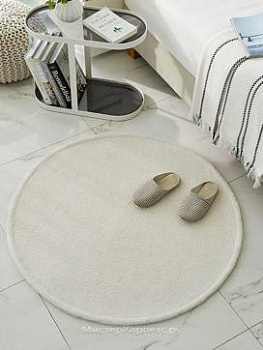 Круглый кремовый однотонный ковер Century