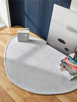 Серый коротковорсный ковер необычной формы Century