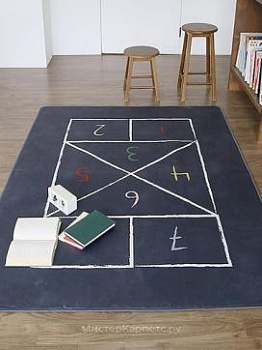 Темно-серый ковер c рисунком Hopscotch