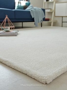 Кремовый ковер с коротким ворсом Snow