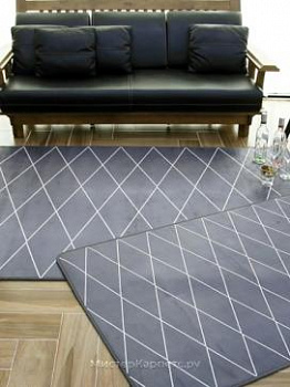 Темно-серый ковер в полоску Linart