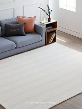 Бежевый ковер с рельефом в полоску French