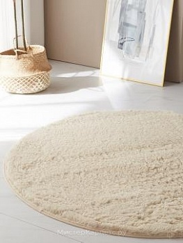 Круглый бежевый ковер с длинным ворсом Softy