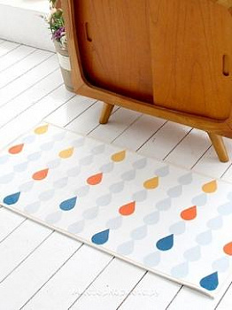 Белый коврик с рисунком капель Waterdrop