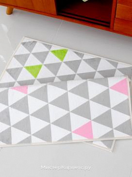 Коротковорсный коврик с рисунком Cuneate