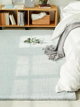 Мятно-голубой ковер с толстым ворсом Glam Cozy