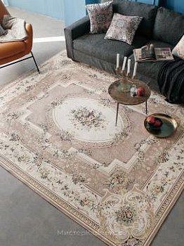 Бежевый ковер в стиле прованс Elegan