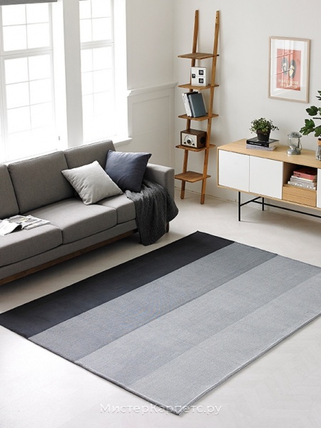 Ковер в полоску с коротким ворсом Quattro, серый