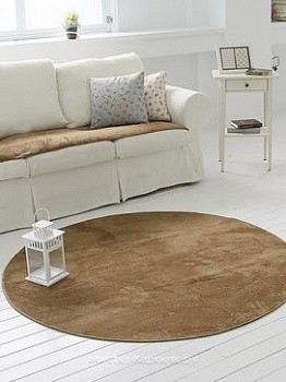 Коричневый однотонный ковер Charmant