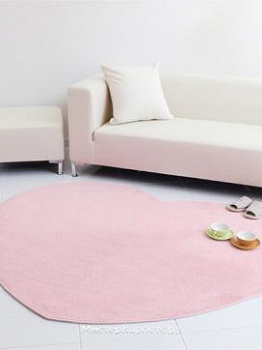 Розовый ковер сердце Coomi