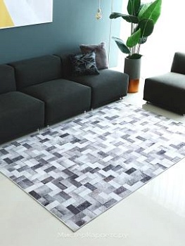 Ковер с коротким ворсом и рисунком в полоску Cowhide