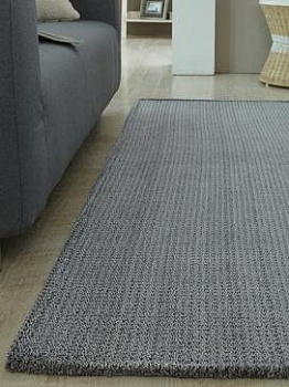 Темно-серый однотонный ковер Flanc