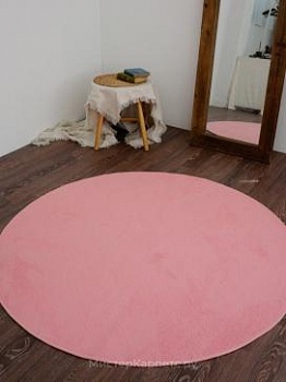 Розовый круглый ковер коротковорсный Solid