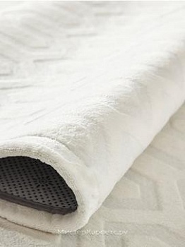 Белый ковер с коротким ворсом Breeze 3