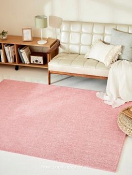 Красный ковер с коротким двухцветным ворсом Blanch