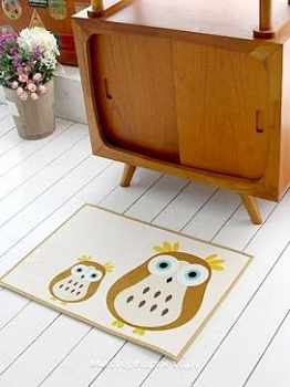 Коричневый коврик с рисунком Owl